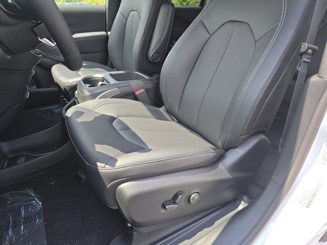 new 2026 Chrysler Pacifica car, priced at $38,000