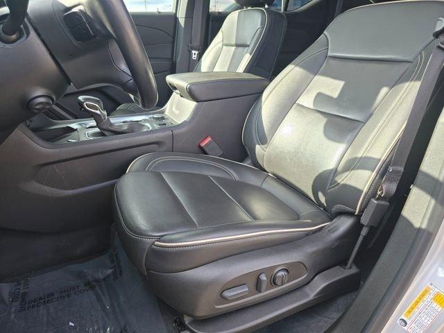 used 2022 Chevrolet Traverse car, priced at $31,577