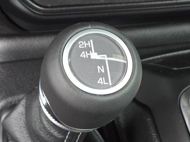 new 2025 Jeep Gladiator car, priced at $43,949