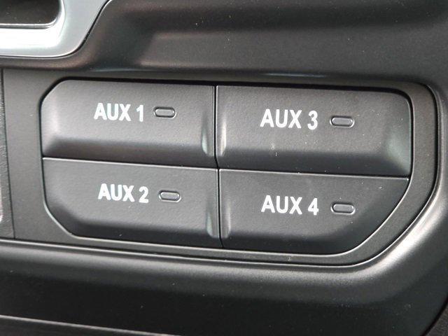 new 2025 Jeep Gladiator car, priced at $43,707