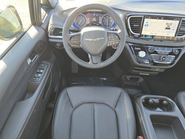 new 2026 Chrysler Pacifica car, priced at $43,930