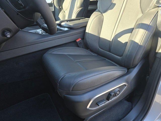 new 2026 Jeep Grand Wagoneer car, priced at $69,273