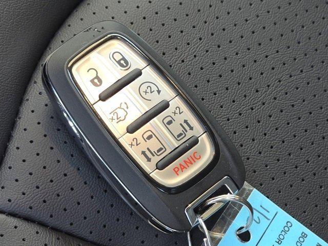 new 2026 Chrysler Pacifica car, priced at $43,580