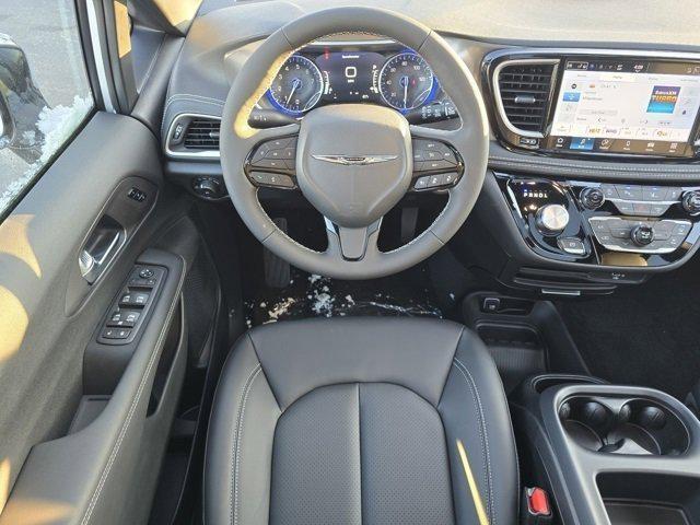 new 2026 Chrysler Pacifica car, priced at $43,580