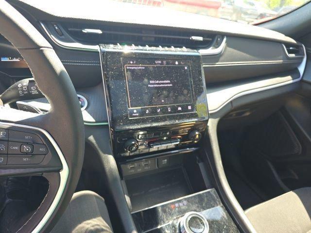 used 2024 Jeep Grand Cherokee car, priced at $35,361