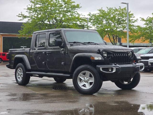 used 2020 Jeep Gladiator car, priced at $21,123
