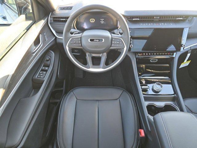 new 2026 Jeep Grand Cherokee car, priced at $46,956