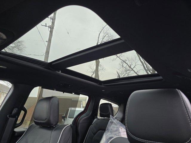 new 2026 Chrysler Pacifica car, priced at $50,106