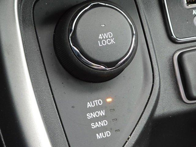 used 2020 Jeep Compass car, priced at $13,525