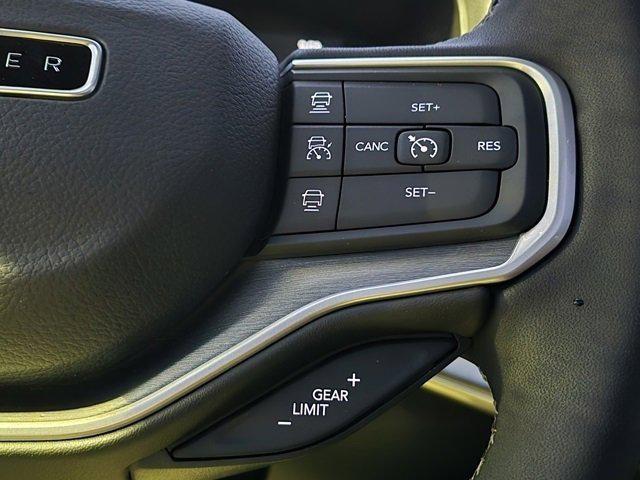 new 2025 Jeep Wagoneer L car, priced at $73,007