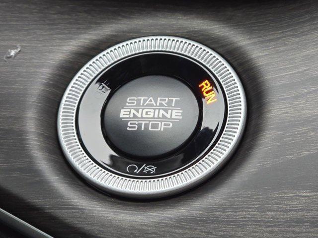 new 2025 Jeep Grand Cherokee car, priced at $45,867