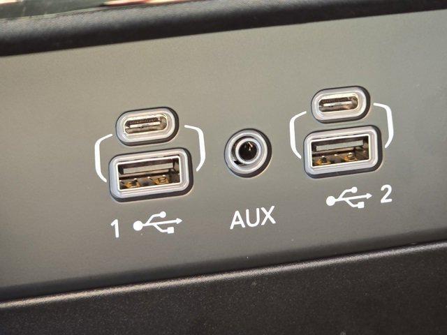 new 2025 Jeep Grand Cherokee car, priced at $45,800