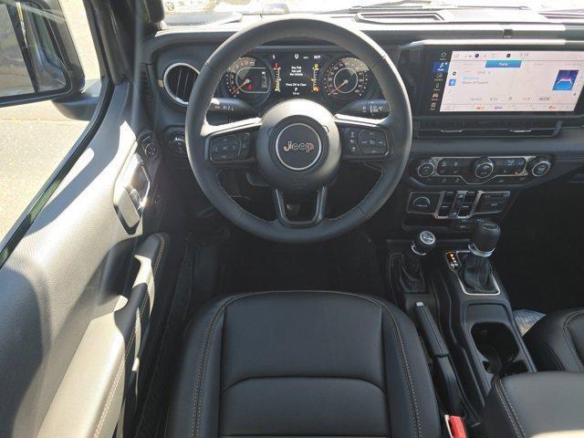 new 2025 Jeep Gladiator car, priced at $44,208