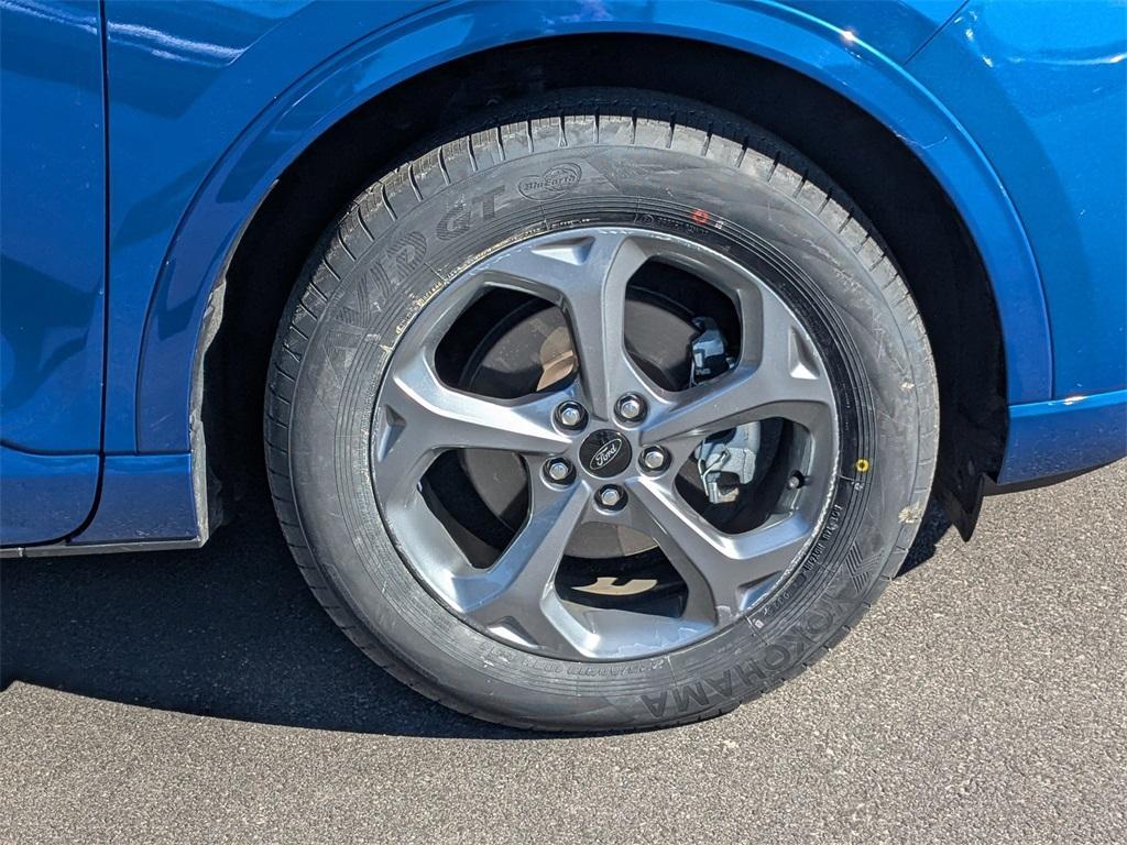 used 2023 Ford Escape car, priced at $18,995