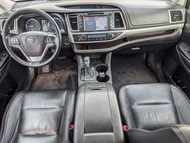 used 2014 Toyota Highlander car, priced at $10,981