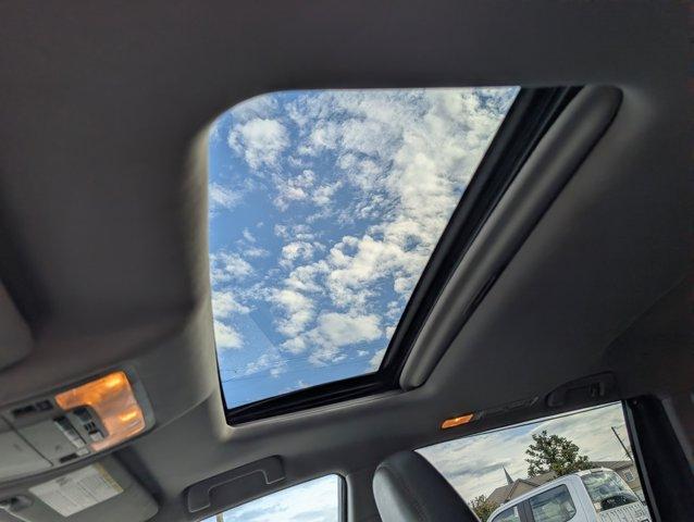 used 2014 Toyota Highlander car, priced at $10,981