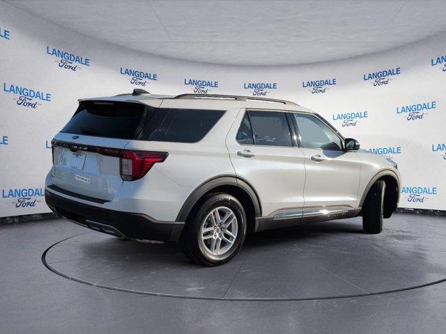 new 2025 Ford Explorer car, priced at $38,995
