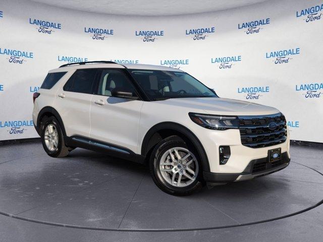 new 2025 Ford Explorer car, priced at $38,995