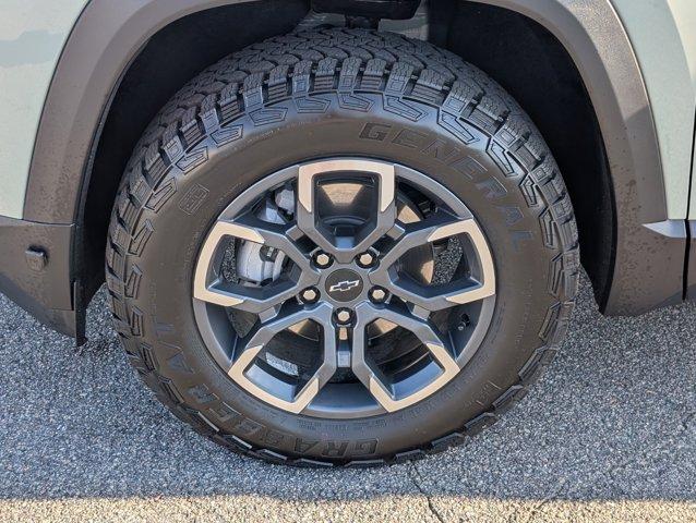 used 2026 Chevrolet Equinox car, priced at $34,981