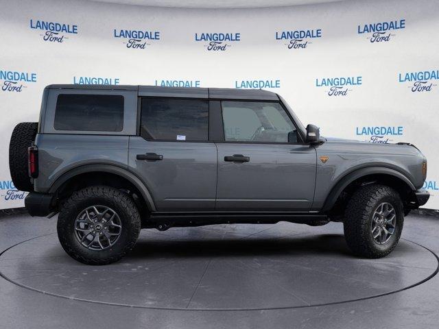 new 2025 Ford Bronco car, priced at $61,800