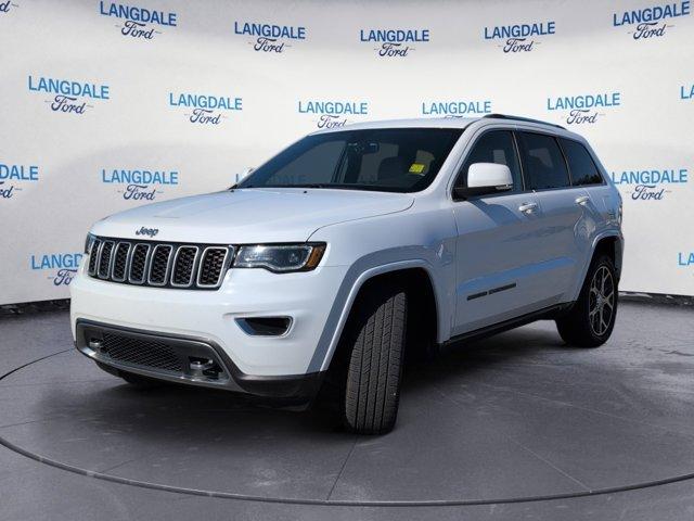 used 2018 Jeep Grand Cherokee car, priced at $15,831