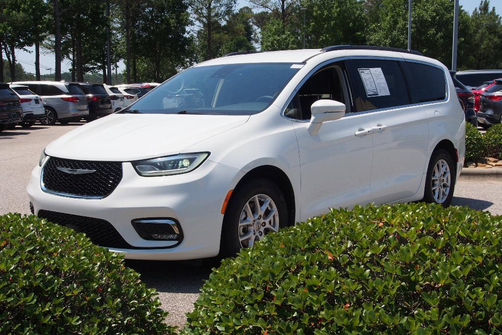 used 2022 Chrysler Pacifica car, priced at $28,323