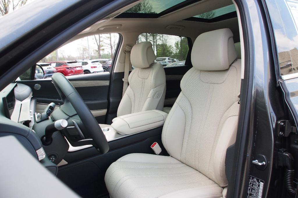 used 2025 Genesis GV80 car, priced at $48,355
