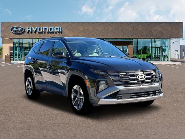 new 2026 Hyundai TUCSON Hybrid car, priced at $35,562