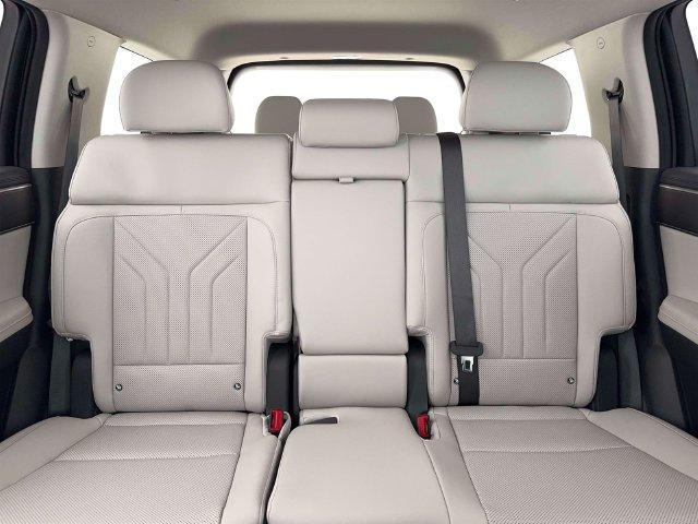 new 2027 Hyundai Santa Fe car, priced at $40,842