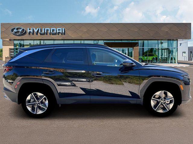 new 2026 Hyundai TUCSON Hybrid car, priced at $36,335