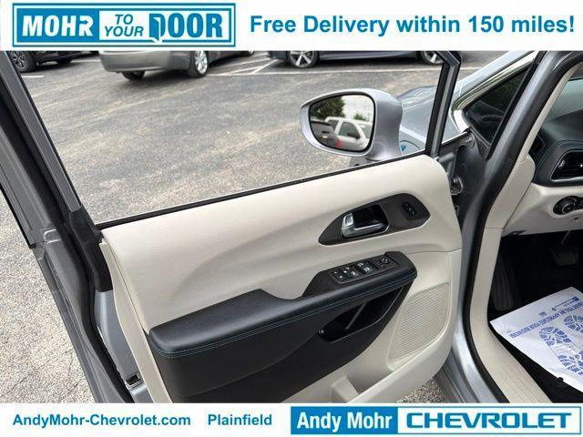 used 2021 Chrysler Pacifica Hybrid car, priced at $20,000