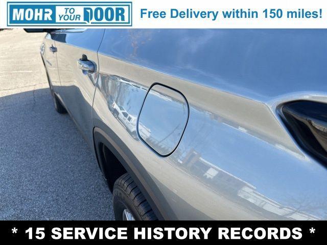 used 2023 Chevrolet Traverse car, priced at $29,585