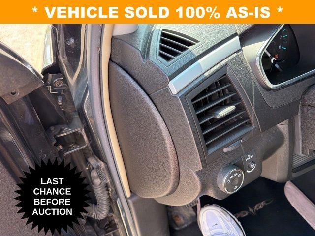 used 2009 Chevrolet Traverse car, priced at $3,000