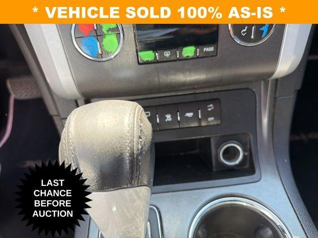 used 2009 Chevrolet Traverse car, priced at $3,000