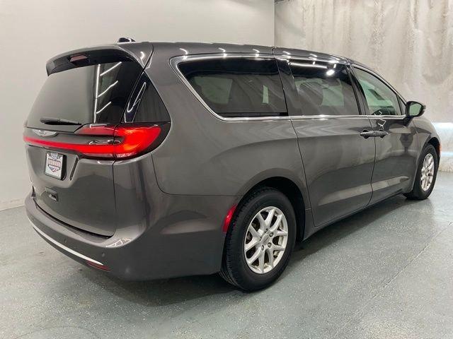 used 2023 Chrysler Pacifica car, priced at $23,137