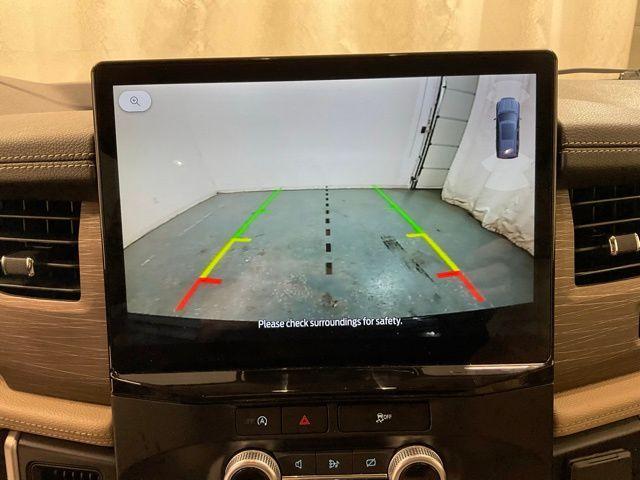 used 2024 Ford Expedition car, priced at $43,000