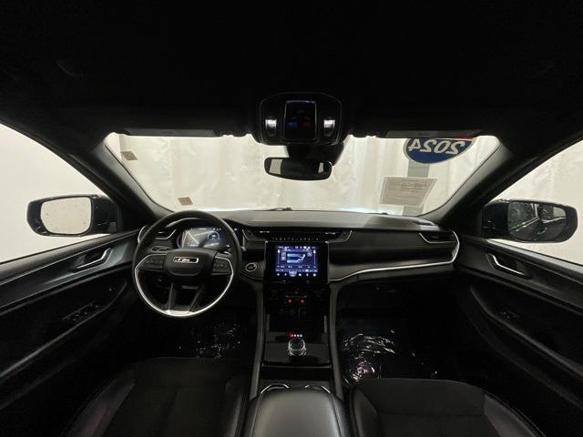 used 2024 Jeep Grand Cherokee L car, priced at $28,177