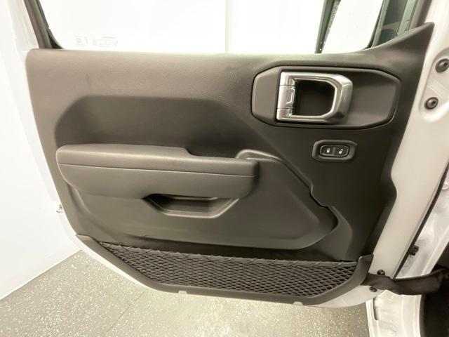 new 2026 Jeep Wrangler car, priced at $36,257