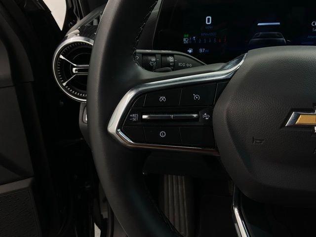 used 2025 Chevrolet Equinox car, priced at $23,900