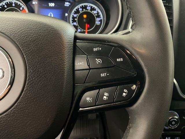 used 2023 Jeep Cherokee car, priced at $19,900