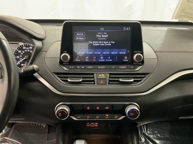 used 2022 Nissan Altima car, priced at $17,900