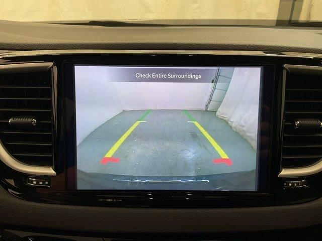 used 2025 Chrysler Pacifica car, priced at $26,900