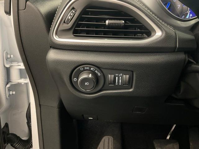 new 2026 Chrysler Pacifica car, priced at $46,359