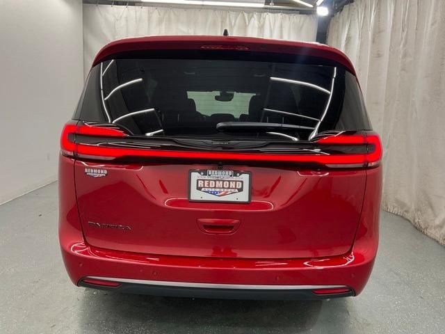 new 2026 Chrysler Pacifica car, priced at $43,629