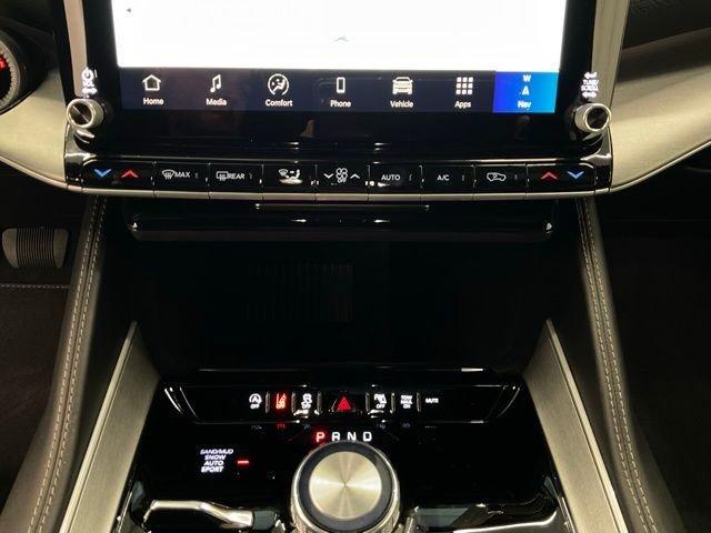 new 2026 Jeep Grand Wagoneer L car, priced at $71,976