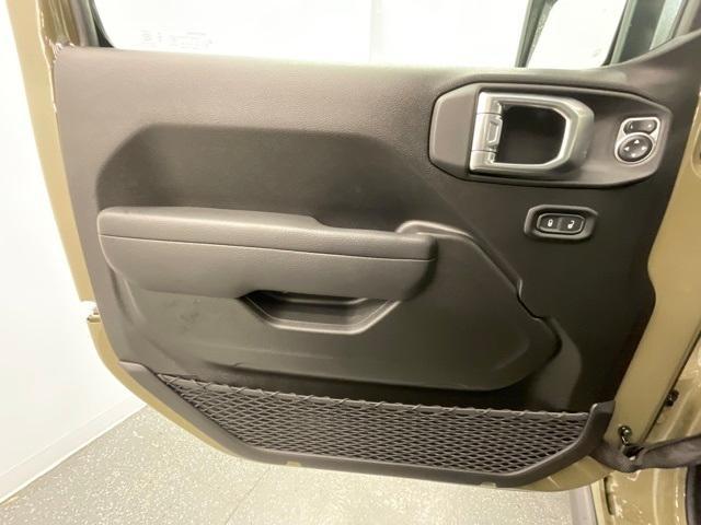 new 2026 Jeep Wrangler car, priced at $46,948