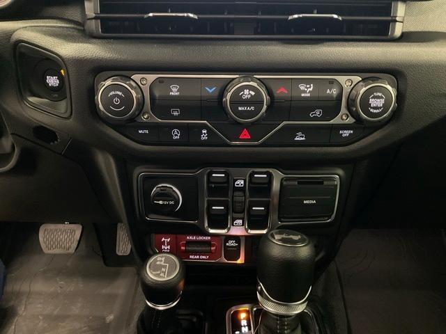 new 2026 Jeep Wrangler car, priced at $46,948