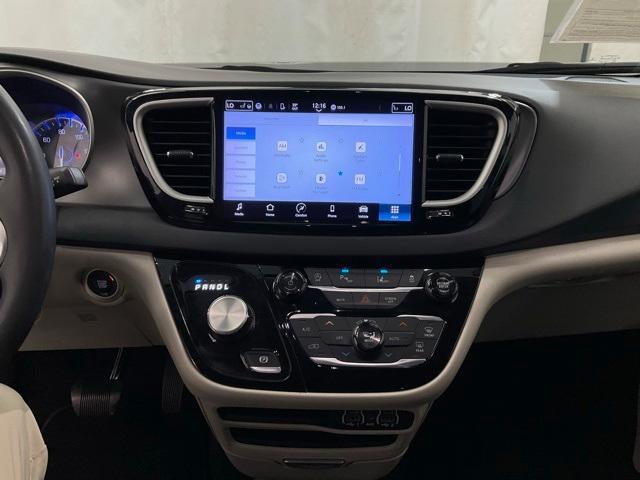 used 2023 Chrysler Pacifica car, priced at $21,971