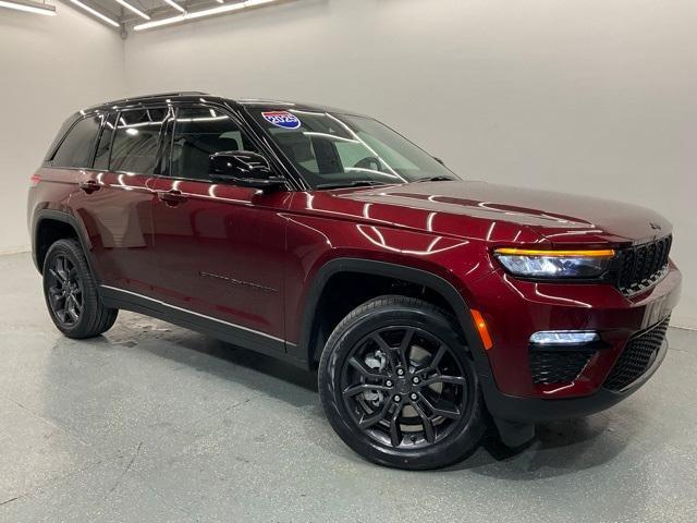 new 2025 Jeep Grand Cherokee car, priced at $46,926