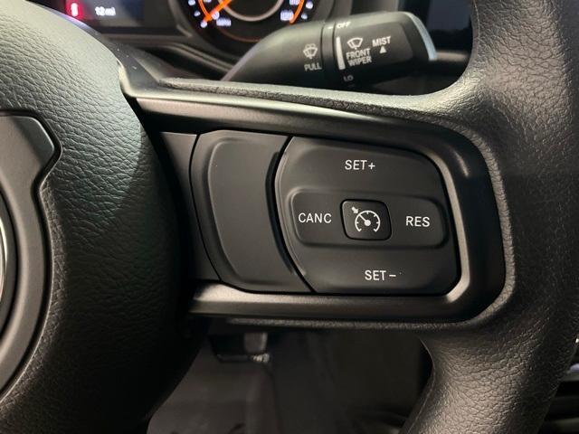 new 2026 Jeep Wrangler car, priced at $36,342